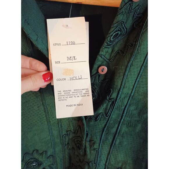 Anii by natural embroidered fantastical goblin Core whimsical deep green shirt - Picture 12 of 12